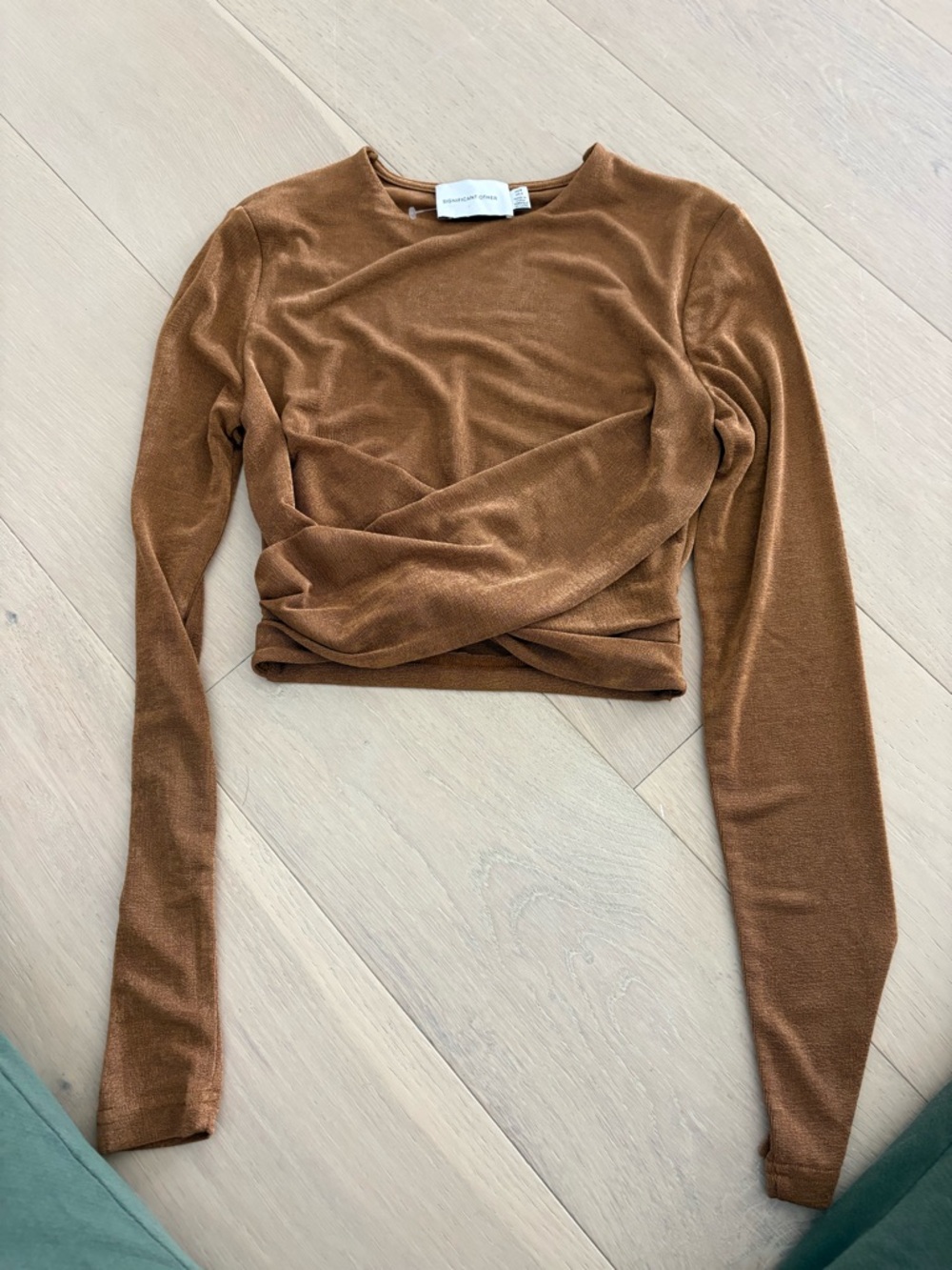 Women’s Significant Other brown long sleeve cropped shirt size 4
